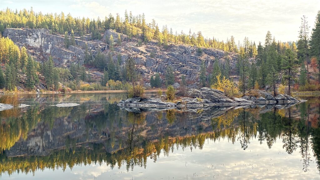 Matthew Heines Encounters USA Photo of Lake Okanogan Bigfoot